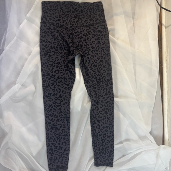 Athleta Black and Gray Animal Print Leggings - Picture 1 of 5